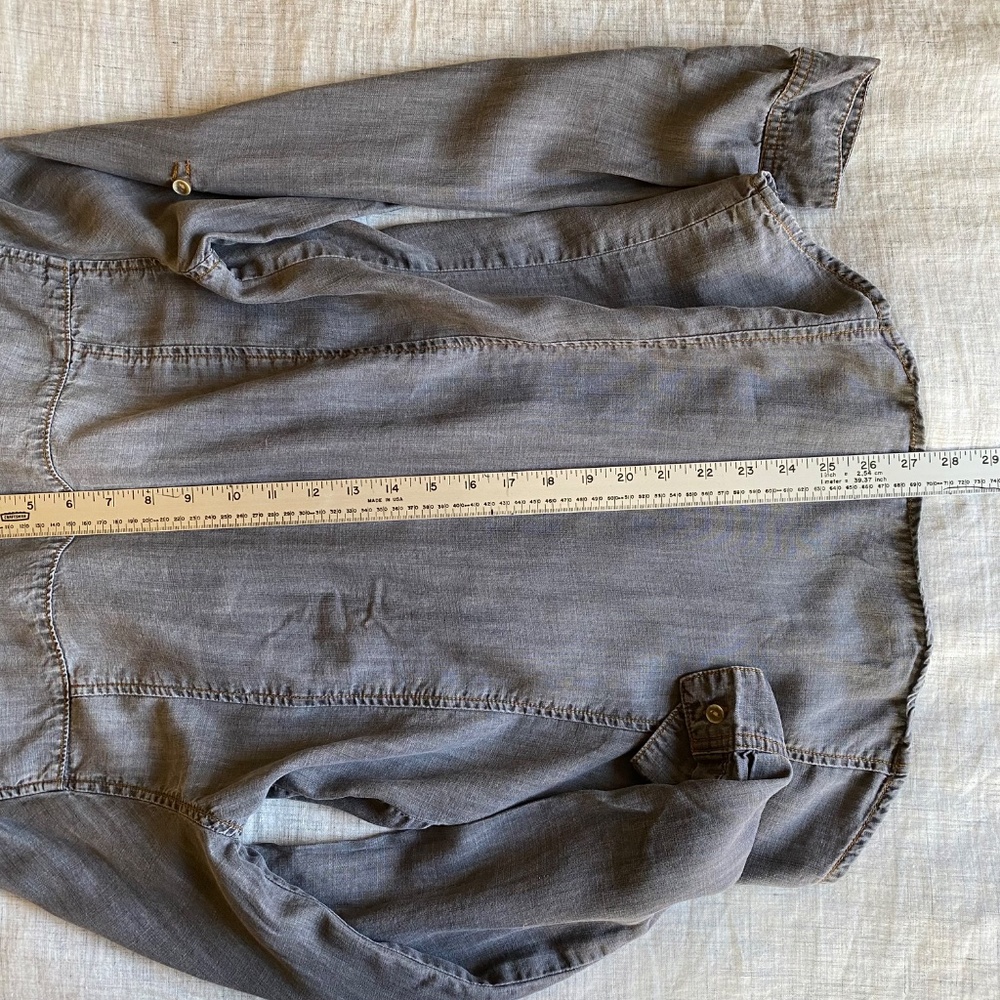 Cloth & Stone grey fitted button down shirt Size M *NEVER WORN* - Picture 9 of 11